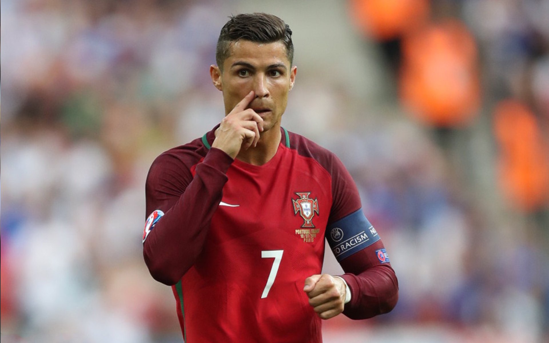 “未来中国足球领军计划启动，培养世界级足球人才”，中国规划足球员